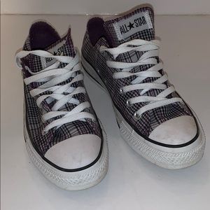 Women converse